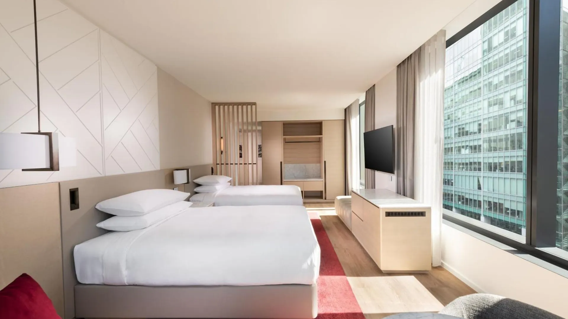 Adelaide Marriott Hotel 5*,  오스트레일리아