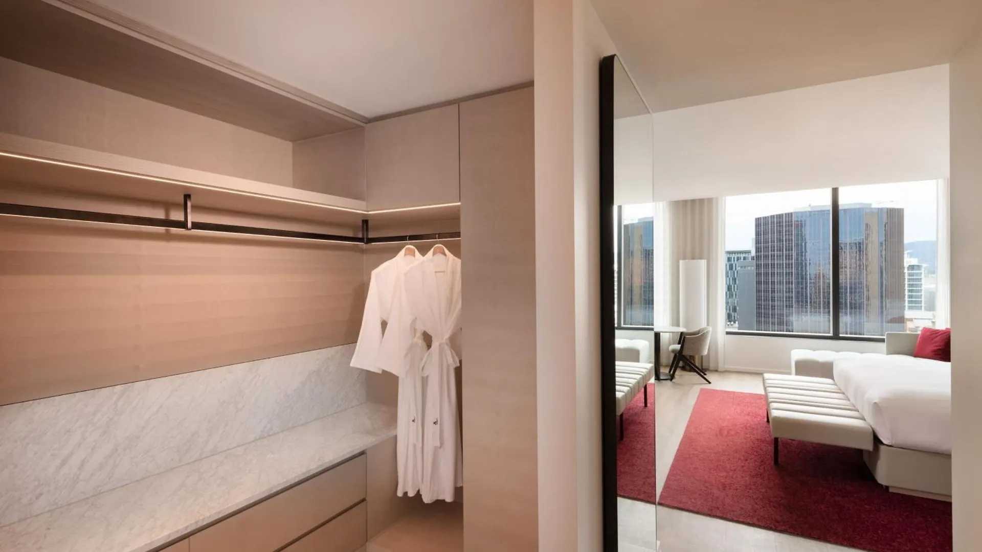 Adelaide Marriott Hotel