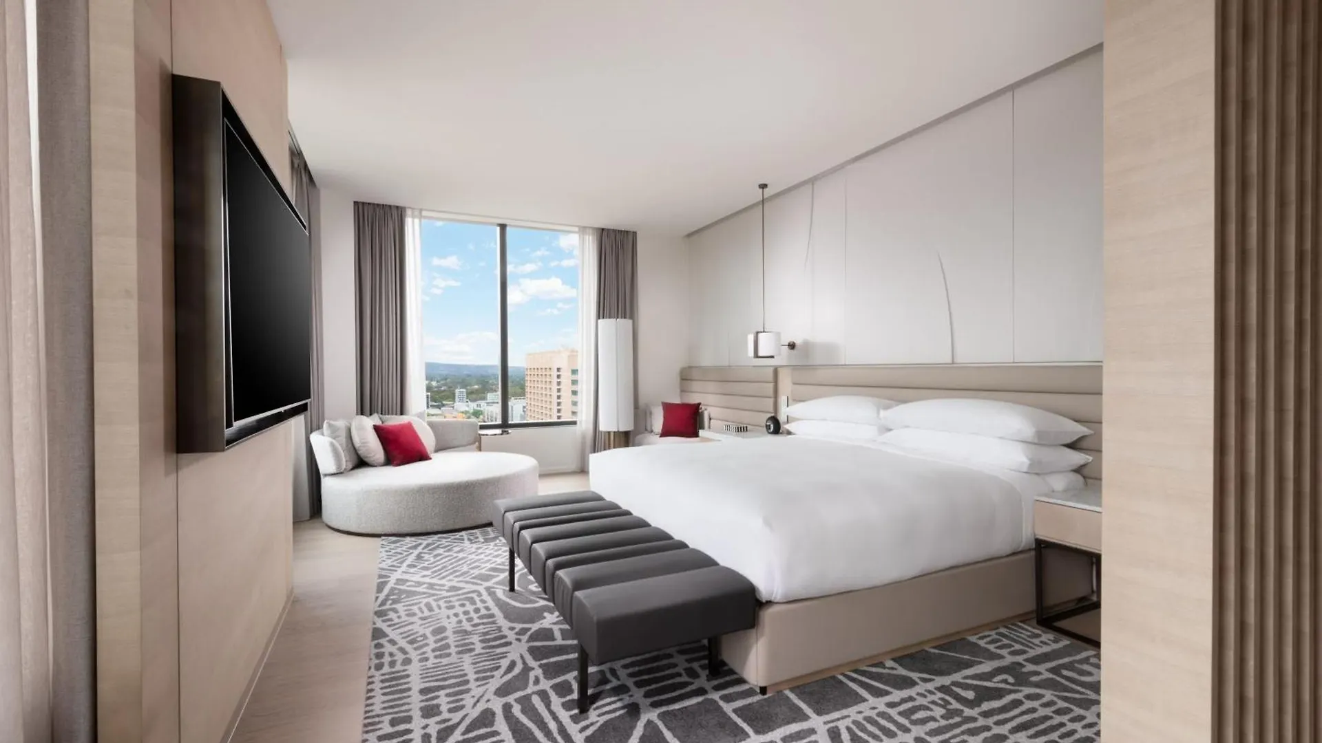 Adelaide Marriott Hotel 5*,